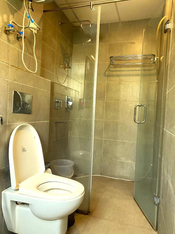 Qotel Hotel Ip Residency East Delhi Preet Vihar نيودلهي المظهر الخارجي الصورة